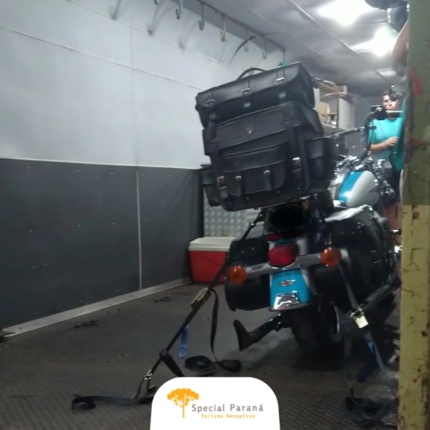 Moto no Trem Morretes / Curitiba - imagem 5